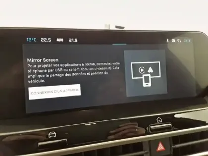 Photo 60 Citroën C4  Hybride 136 e-DCS6