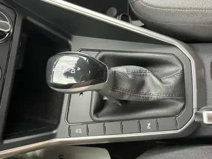 Photo 22 Volkswagen Taigo  1.0 TSI 110 DSG7