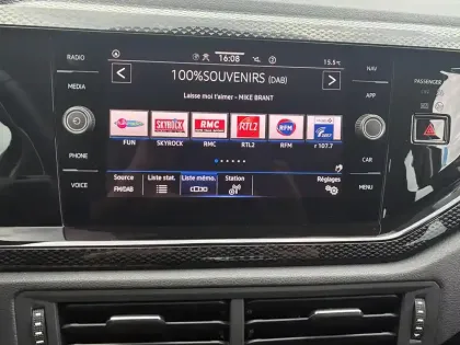 Photo 19 Volkswagen Taigo  1.0 TSI 110 DSG7