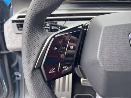 Photo 9 Peugeot 3008  Hybrid 145 e-DCS6