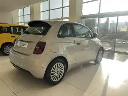 Photo 3 Fiat 500  e 118 ch