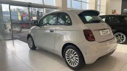 Photo 24 Fiat 500  e 118 ch