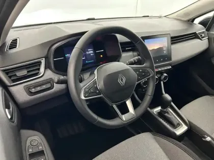 Photo 10 Renault Clio  E-Tech full hybrid 145 ch GSR2