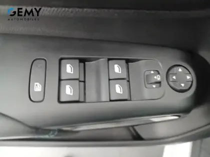 Photo 27 Citroën C5 aircross  Hybride Rechargeable 225 S&S e-EAT8