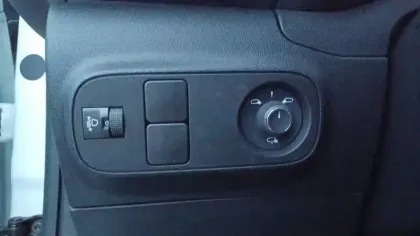 Photo 30 Citroën C3 Gén. III Ph2 Shine 5