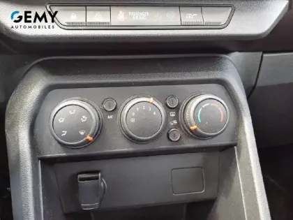 Photo 13 Dacia Sandero  SCe 65