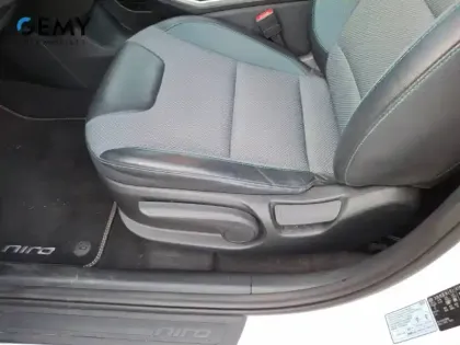 Photo 17 Kia Niro e- Electrique 204 ch