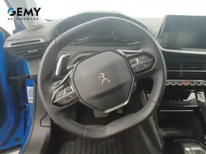 Photo 12 Peugeot 2008  PureTech 130 S&S EAT8