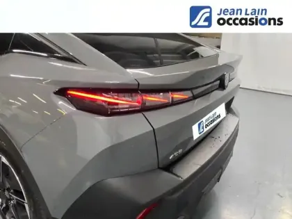 Photo 20 Peugeot 408  Hybrid 145 e-DCS6