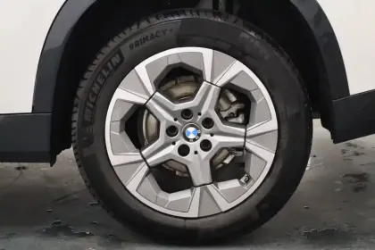 Photo 6 BMW X1  sDrive 20i 170ch DKG7