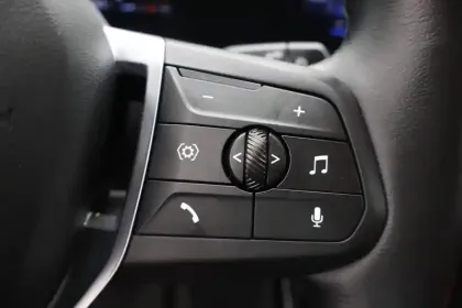 Photo 32 BMW X1  sDrive 20i 170ch DKG7