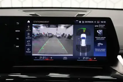 Photo 16 BMW X1  sDrive 20i 170ch DKG7