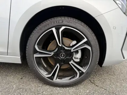 Photo 25 Opel Corsa  1.2 Turbo 100 ch BVA8