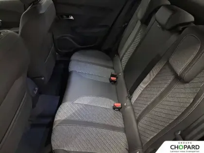 Photo 23 Peugeot 2008  Hybrid 145 e-DCS6