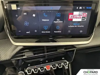 Photo 16 Peugeot 2008  Hybrid 145 e-DCS6