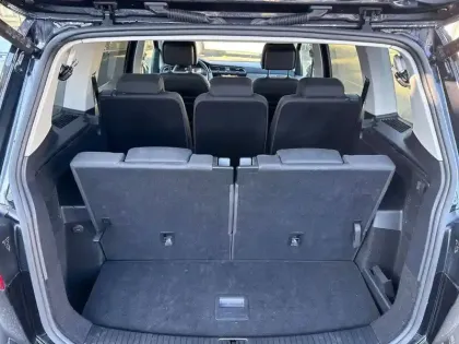 Photo 26 Volkswagen Touran  2.0 TDI 150 DSG7 7pl