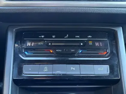 Photo 24 Volkswagen Touran  2.0 TDI 150 DSG7 7pl