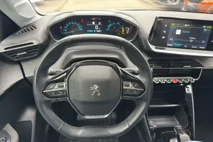 Photo 16 Peugeot 208  Electrique 50 kWh 136ch