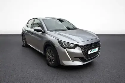 Photo 7 Peugeot 208  Electrique 50 kWh 136ch