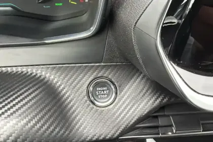 Photo 23 Peugeot 208  Electrique 50 kWh 136ch