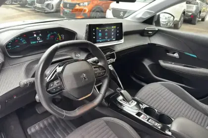 Photo 15 Peugeot 208  Electrique 50 kWh 136ch