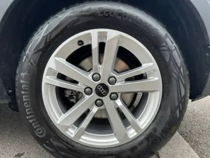 Photo 9 Audi Q3  35 TFSI 150 ch S tronic 7