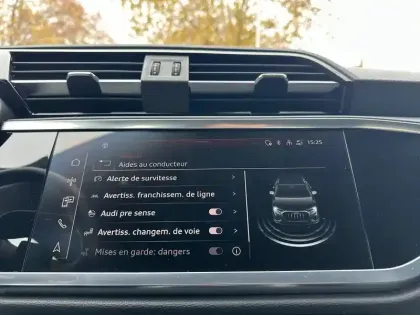 Photo 22 Audi Q3  35 TFSI 150 ch S tronic 7