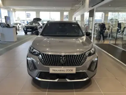 Photo 1 Peugeot 2008  Hybrid 145 e-DCS6