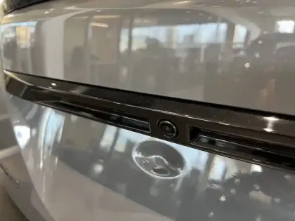 Photo 7 Peugeot 2008  Hybrid 145 e-DCS6