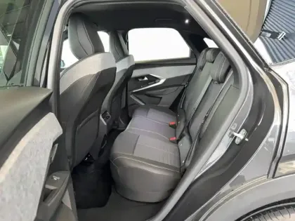 Photo 16 Peugeot 3008  Hybrid 136 e-DCS6