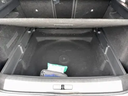 Photo 15 Peugeot 3008  Hybrid 136 e-DCS6