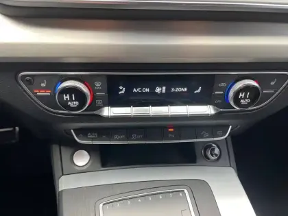 Photo 27 Audi Q5  40 TDI 190 S tronic 7 Quattro