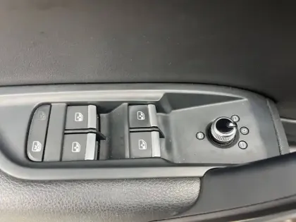 Photo 20 Audi Q5  40 TDI 190 S tronic 7 Quattro