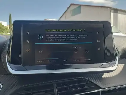 Photo 12 Peugeot 208  Electrique 50 kWh 136ch