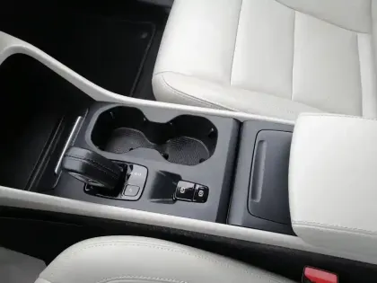 Photo 26 Volvo Xc40  T2 129 ch Geartronic 8