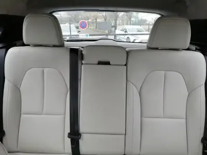 Photo 28 Volvo Xc40  T2 129 ch Geartronic 8