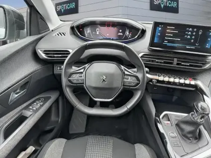 Photo 11 Peugeot 3008  BlueHDi 130ch S&S BVM6 Active Pack