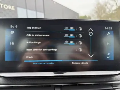 Photo 21 Peugeot 3008  BlueHDi 130ch S&S BVM6 Active Pack