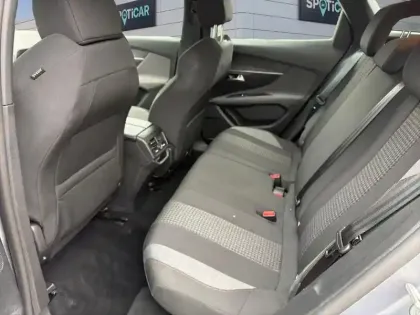 Photo 22 Peugeot 3008  BlueHDi 130ch S&S BVM6 Active Pack