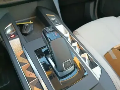 Photo 16 DS DS 3 DS3 Crossback PureTech 130 EAT8 Grand Chic