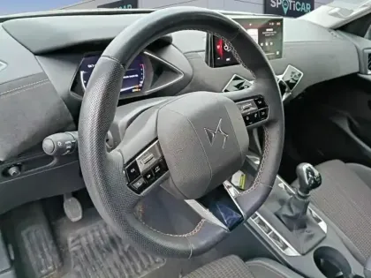 Photo 11 DS DS 3 DS3 Crossback PureTech 100 BVM6 Performance Line