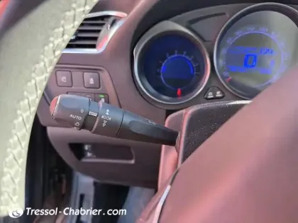 Photo 16 Citroën C4  BlueHDi 120 S&S BVM6 Millenium