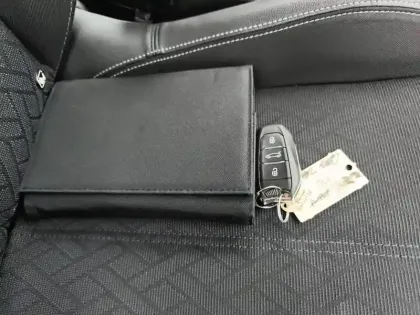 Photo 15 Opel Corsa  Electrique 136 ch & Batterie 50 kw/h Elegance