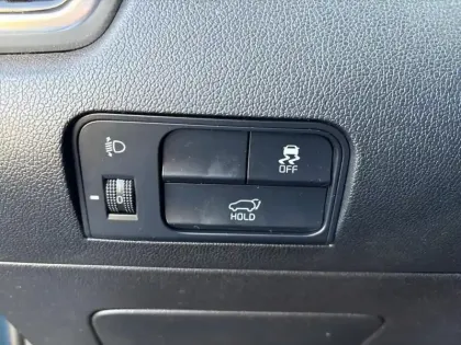 Photo 12 Kia Sorento  1.6 T-GDi Hybride 230 ch 7 pl  BVA6 Design