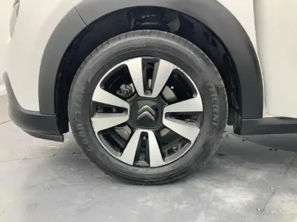 Photo 14 Citroën C3  BlueHDi 100 S&S BVM6 Shine Business