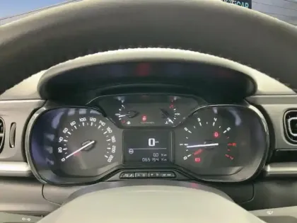 Photo 20 Citroën C3  BlueHDi 100 S&S BVM6 Shine Business