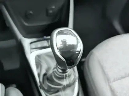 Photo 23 Opel Crossland  1.2 Turbo 110 ch BVM6 Elegance