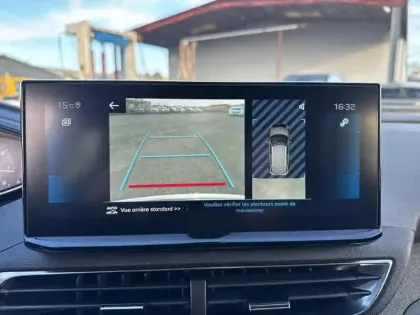Photo 25 Peugeot 3008  BlueHDi 130ch S&S EAT8 Allure Pack