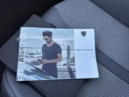 Photo 15 Peugeot 3008  BlueHDi 130ch S&S EAT8 Allure Pack