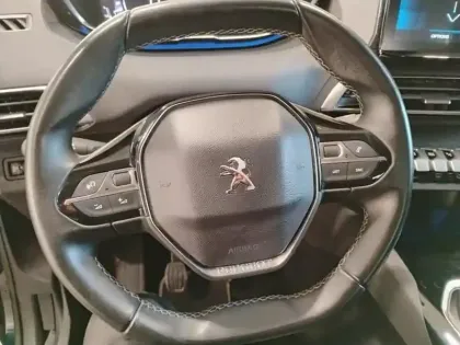 Photo 11 Peugeot 3008 Gén. II Ph2 Allure Pack 5